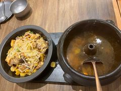 -云海肴汽锅鸡·云南小炒(曲江大悦城店)