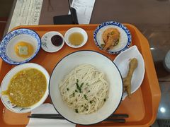 -百年老字号·观振兴蟹黄面·三虾面·苏式面(观前街富仁坊巷店)