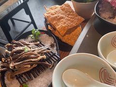 -捞王锅物料理(上海世茂广场店)