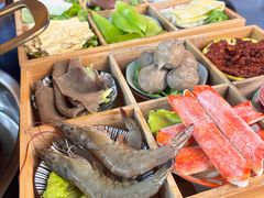 -娜姐鲜牛肉串串火锅(藏龙岛店)