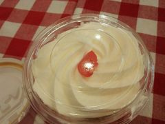 栗子蛋糕-红宝石·鲜奶小方·海派西点房(南丹店)