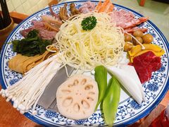 -周小明火锅(黑金冠社区店)