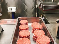 肉饼-The Habit Burger Grill 哈比特汉堡(复兴soho店)