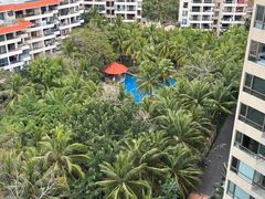 -三亚湾海居铂尔曼度假酒店