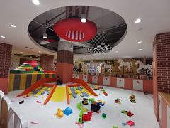 -百联临沂购物中心(临沂路店)