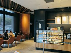-星巴克臻选(莘庄仲盛店)