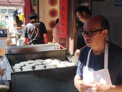 -眼镜粑粑