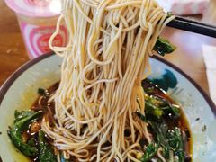 -阿依娘镇店豌杂面(三峡广场店)