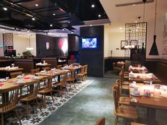 大堂-李子坝梁山鸡(北碚万达五鸡哥店)