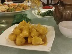 -维吾尔餐厅(宜山路店)