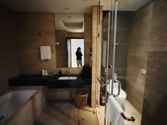 -绍兴鉴湖君澜大酒店