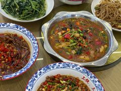 -三只鸟本地特色菜馆(上饶总店)