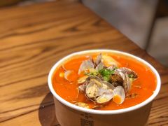 -何记花甲(海岸城旗舰店)