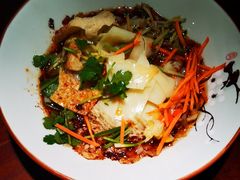 石河子凉皮-楼兰新疆主题餐厅(悠方店)