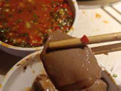 精品鲜毛肚-小龙坎火锅(全球总店)