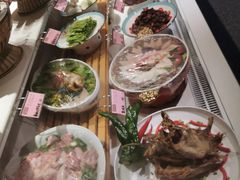 -鸽子侯·家宴·平价海鲜(市图书馆店)