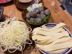 -虾领航小龙虾·吉林烧烤(柳州路店)