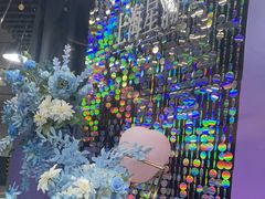 -上海星瀚奔驰4S店(红柳路店)