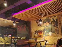 大堂-喝丢一只鞋海鲜烧烤·海肠捞饭(东关街店)
