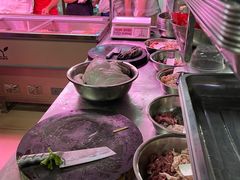 -周良天山牛杂城(天山路总店)