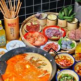 宁波首家现炒锅底的地摊火锅🍲人均50·锅斤斤