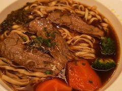 -康师傅私房牛肉面(申虹店)