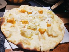 榴莲芒果披萨-秀·爱尔兰餐吧(上海路店)