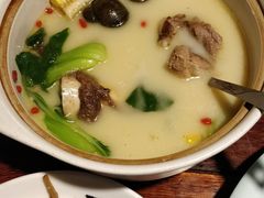 筒骨田螺煲-四季春