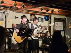 -南锣鼓巷吉他吧(鼓楼店)