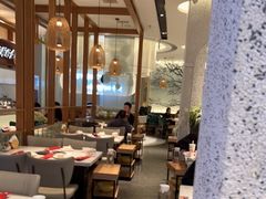 -三人行骨头王火锅(长寿店)