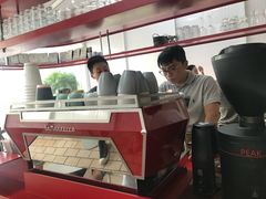 -UNI UNI(环亚凯瑟琳店)