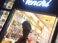 门面-VENCHI 闻绮(上海佛罗伦萨小镇店)