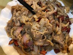 孜然羊肉-鹤乡东北菜(崮山路店)