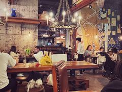 -I HOLIC艾豪丽披萨(KKone店)