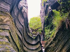 -梭布垭石林景区