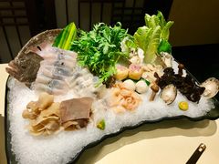 -余欢领鲜火锅(新街口店)