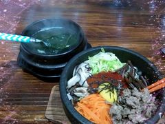 牛肉石锅拌饭+海带汤-意成料理