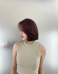 -苑苑发型设计