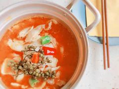 酸汤鲈鱼-半山腰·云南菜(侨福芳草地店)