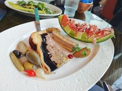 -福楼毕斯罗F Bistronome(国贸商城约会地标景观店)