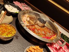 -晓宇重庆火锅(西安荟聚店)