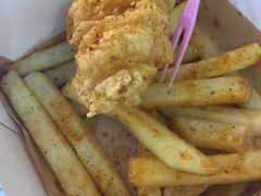 22元的炸鱼薯条-小艳遇(新华联购物中心店)