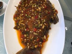 武昌鱼/清江边鱼-亢龙太子酒轩(东湖店)