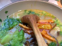-百春原湖南牛肉粉(百联世纪店)