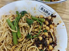 -花市豌杂面(民生路店)