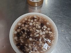 -芳婆糕团店(王府大街店)