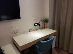 -麗枫酒店(深圳机场福永地铁站店)