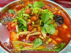 -红鼻子桂林米粉(金唐新光界店)