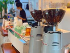 -Line 咖啡(石厦花园店)