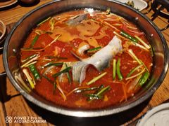 -快活林酸汤鱼鲜品火锅店(甲秀楼店)